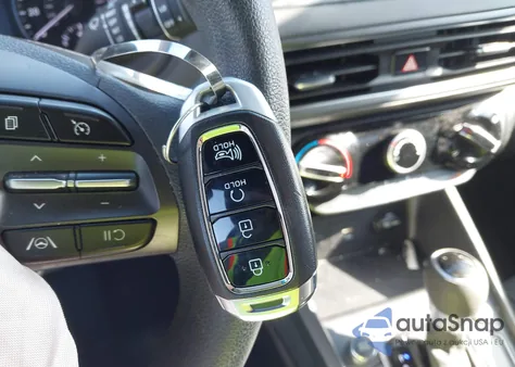 2023 Hyundai Kona Sel from USA, damaged, VIN KM8K6CAB0PU046063